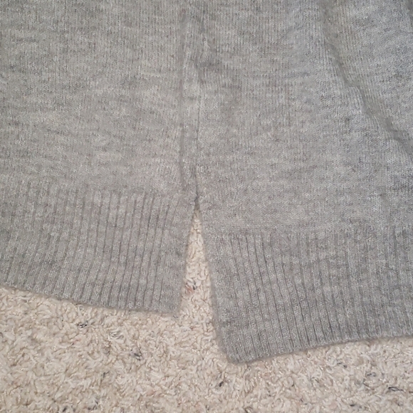 NWT Old Navy Heathered Sweater - Picture 6 of 7